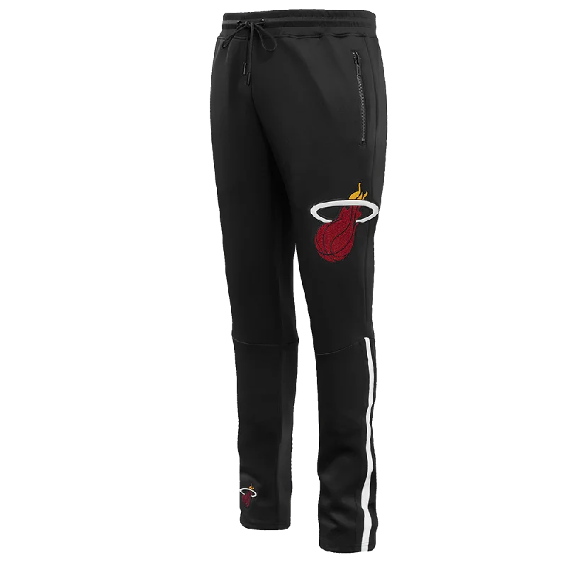NBA NEW YORK KNICKS CLASSIC MEN'S DK TRACK PANT (BLACK) Lightweight Jogger Pants