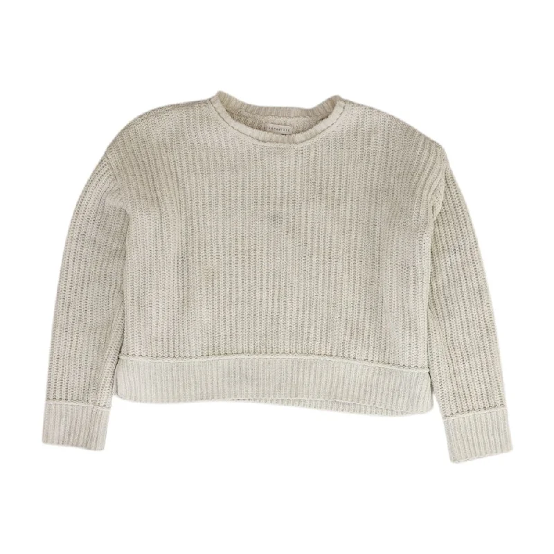 Ivory Solid Crewneck Sweater Zippered Buttoned Snapped