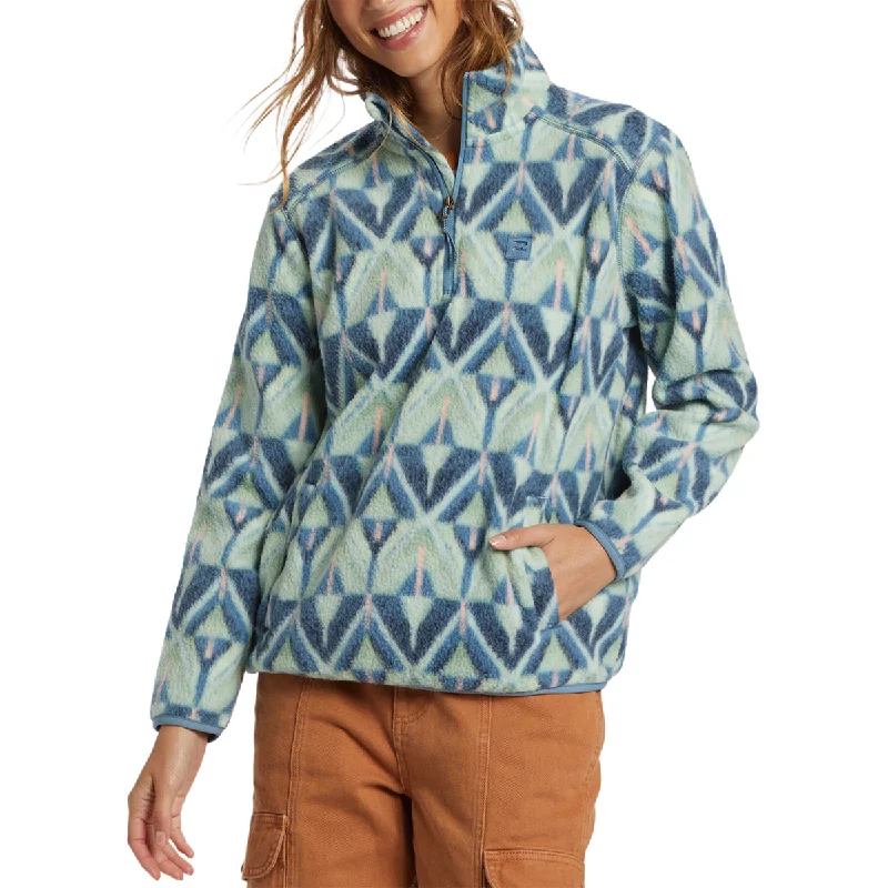 Billabong Women's A/Div Boundary Mock 3 Half-Zip Pullover Sweatshirt Hoodie with Ribbed Cuffs Snug Fit Comfort Billabong Women's A/Div Boundary Mock 3 Half-Zip Pullover Sweatshirt Hoodie with Ribbed Cuffs Snug Fit Comfort